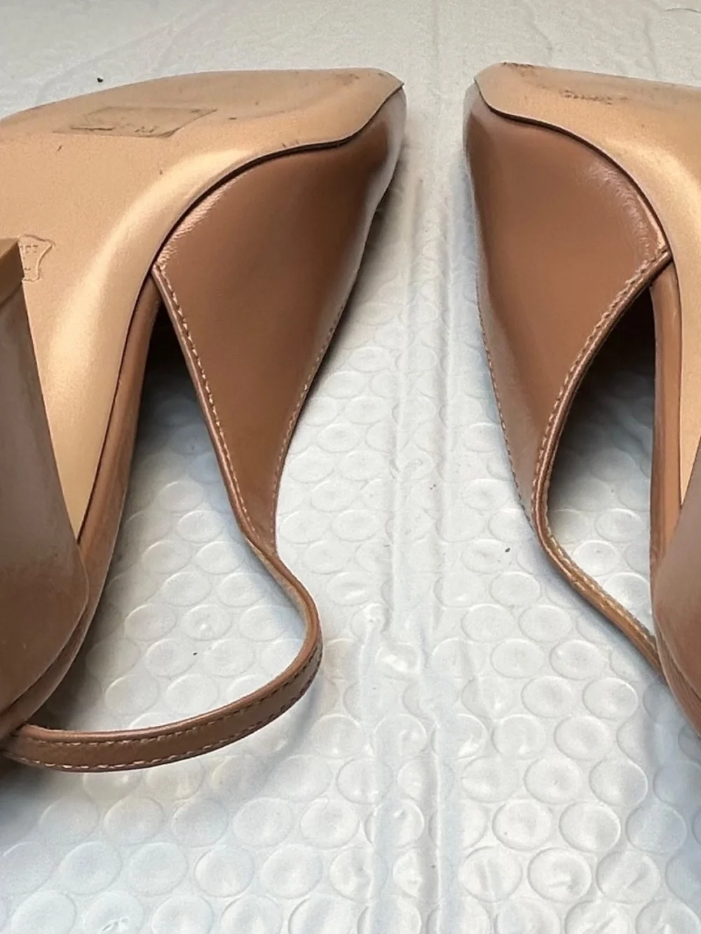 Gianvito Rossi feature casual pulling